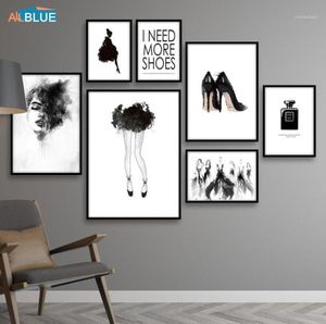 Aquarel Meisje Canvas Print Schilderij Nordic Poster Mode Muur Kunst Zwart-wit Foto Voor Woonkamer Abstract Minimalist17338926