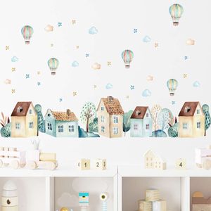 Aquarel Huis Luchtballon Plint Muurstickers voor Kinderkamer Slaapkamer Woonkamer Muurstickers Home Decoratieve Stickers