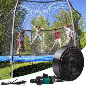 Équipements d'arrosage Arroseur de trampoline de 49 pieds pour enfants Accessoires d'arrosage d'eau en plein air pour jardin Jump Water Play Trampoline Shower Jeu d'été 230710