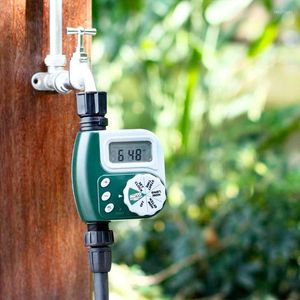 Watering Equipments Mini Outdoor Garden Irrigation Controller Batterij Klep Timer Automatische regeling Huishoudelijke kraan