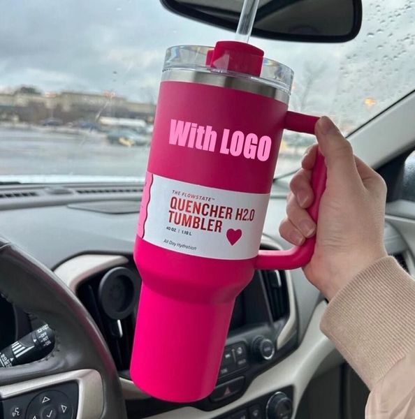 Stock de EE. UU. Con LOGO Cosmo Pink Flamingo Vaso Agente de enfriamiento H2.0 Réplica Taza de acero inoxidable de 40 oz Tapa con asa y pajita 1: 1 misma taza para automóvil Botella de agua Target Red dhl