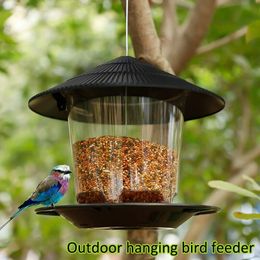 Gazebo imperméable Hanging Wild Bird Feeder Continier extérieur avec corde hang alimentant la maison Type d'oiseaux Feeder Garden Decor 240407