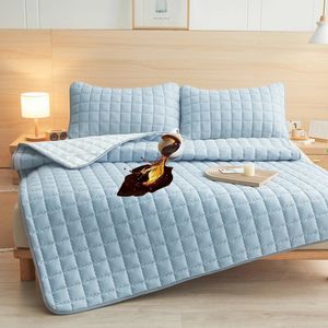 Mattress imperméable Poussions de matelas pliable Couvre-lit pour la maison El Color Solid Couvre Mattress Protecteur Patte-literie respirante non glissée 240521