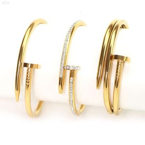 Brazalete de pulsera de uñas de oro impermeable para hombres, brazalete de acero inoxidable