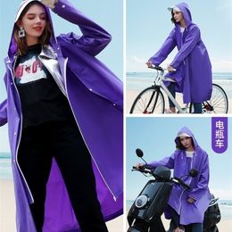 Veste en nylon imperméable Raincoat Femmes Plastique Longue Globale Dames À Capuchon Raincoat Réutilisable Imperméable Mujer Rain Gear JJ60YY 201202