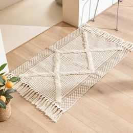 Tapis imperméable avec pompon, pour chambre à coucher, salon, à la mode, tapis de sol doux, décoration de maison, 240117