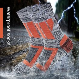 Calcetines impermeables para senderismo en bicicleta al aire libre Sports Climbing Sphing Sport Socced calientes de hombres y mujeres impermeables 2312227