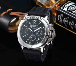 Waterdichte horloges Luxe designer horlogeband Waterdicht chronograaf sporthorloge voor heren