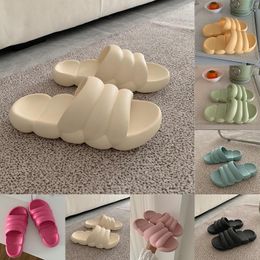 Diseño de olas Sandalia suave de goma de goma para mujer damas de verano en interiores paseos al aire libre toboganes zapatillas para caminar