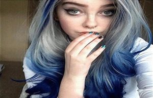 Golvende blauw grijs pruik Woodfestival kleurrijke krullende pruiken voor vrouwen middelste haarlijn synthetisch haar lange cosplay20459534606604