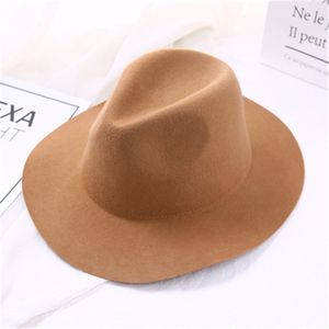 Golvende rand fedora hoed vrouwen kunstmatige wol effen kleur herfst hoeden voor vrouwen modieuze vilt hoed vintage hoeden klassieke sombrero