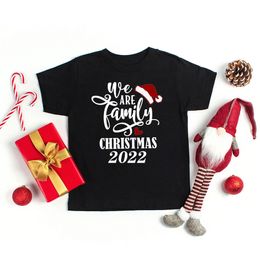 We Are Family Print Christmas 2022 T-shirt Famille Matching Tenues Moma Dad Kids T-shirt et Bébody BodySity Ordin
