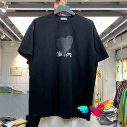 We11Done Heart T-shirt 2021 Men Women Hoge kwaliteit Zwarte Embroidery Print Welldone T-shirt Casual Tops Short Sleevet220721