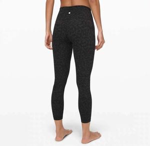 porter des pantalons de sport design leggings de yoga femmes yoga spandex matériel femmes leggings LuElastic Fitness Lady Collants globaux entraînement6078456