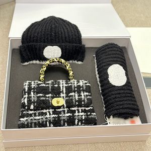 Tejido Bolso de asa vintage C Gorros Conjunto de bufanda Bolso a cuadros para mujer Diseñador de moda Cadenas Bolsa de mensajero Conjunto de regalo para mujer Diseñadores Bolsos de hombro