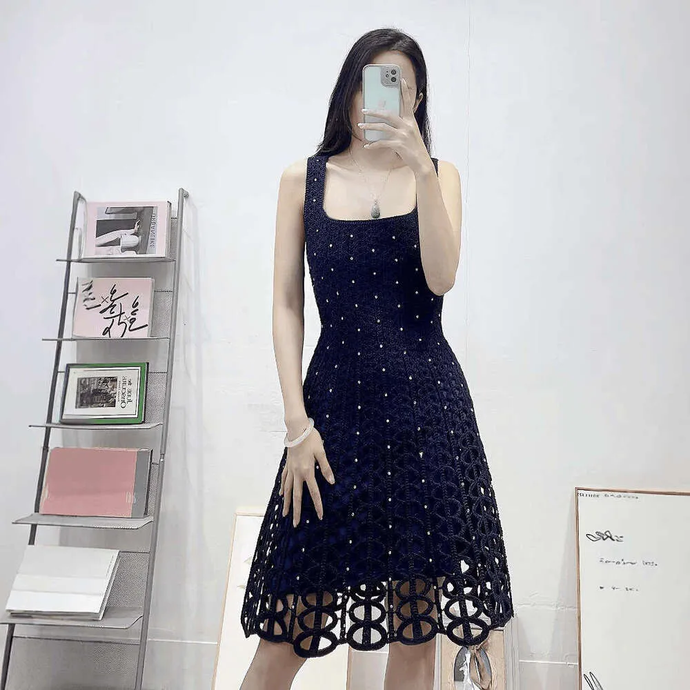 cocktail dresses for graduation Silver Dress Bardot | Agatha Lace cut out waist dress Color:Crystal Lumière Fashionable design makes you