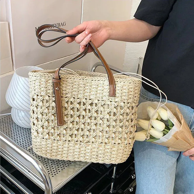 Women Straw Shoulder Handbag Summer Beach Tote Crossbody Chic Purse Straw Beach Bag, Raffia Mesh Beach Bag, Set of Straw Tote  main image 2