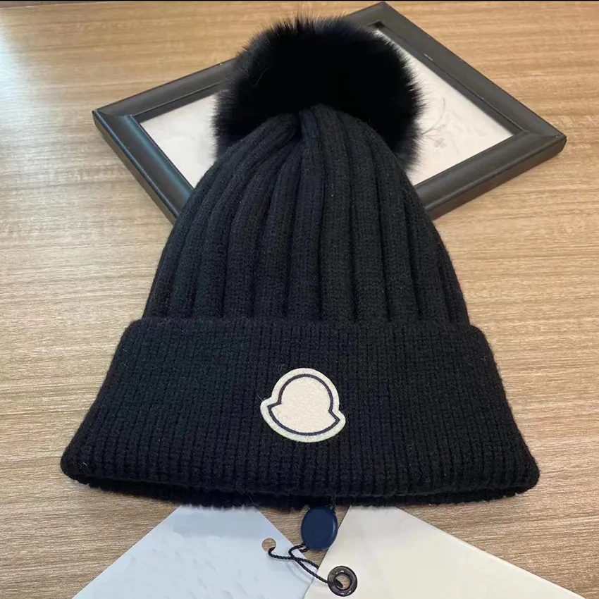 Designer Beanie Letter Women Winter Fashion Outdoor Mens Knitted Hat Bonnet Very Good