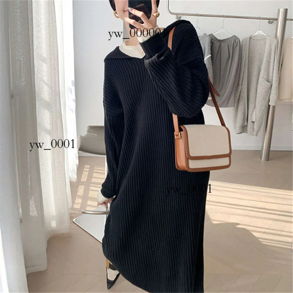 Whitedress French Lazy Style 2023 Autumn/Winter Women's Design Sense Solid Color Hooded Loose Fashion Sticked Bottom Dress for Women 9942