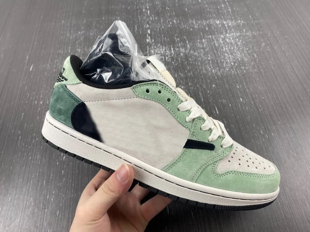 2024 new Basketball Travis Fragment Low Shoes Authentic 1 1S TS Green White Black Sports Trainers Outdoor Fashion Sneakers