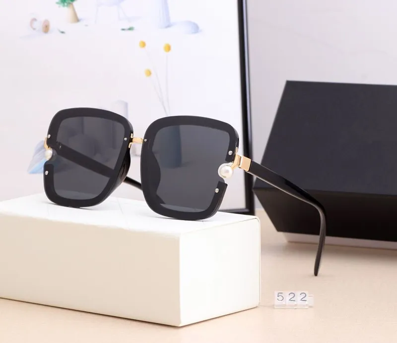 Óculos de sol Polaroid Lens Designer Womens Mens Goggle Senior Eyewear para Mulheres Óculos Quadro Vintage Metal Sun Óculos com Caixa 985