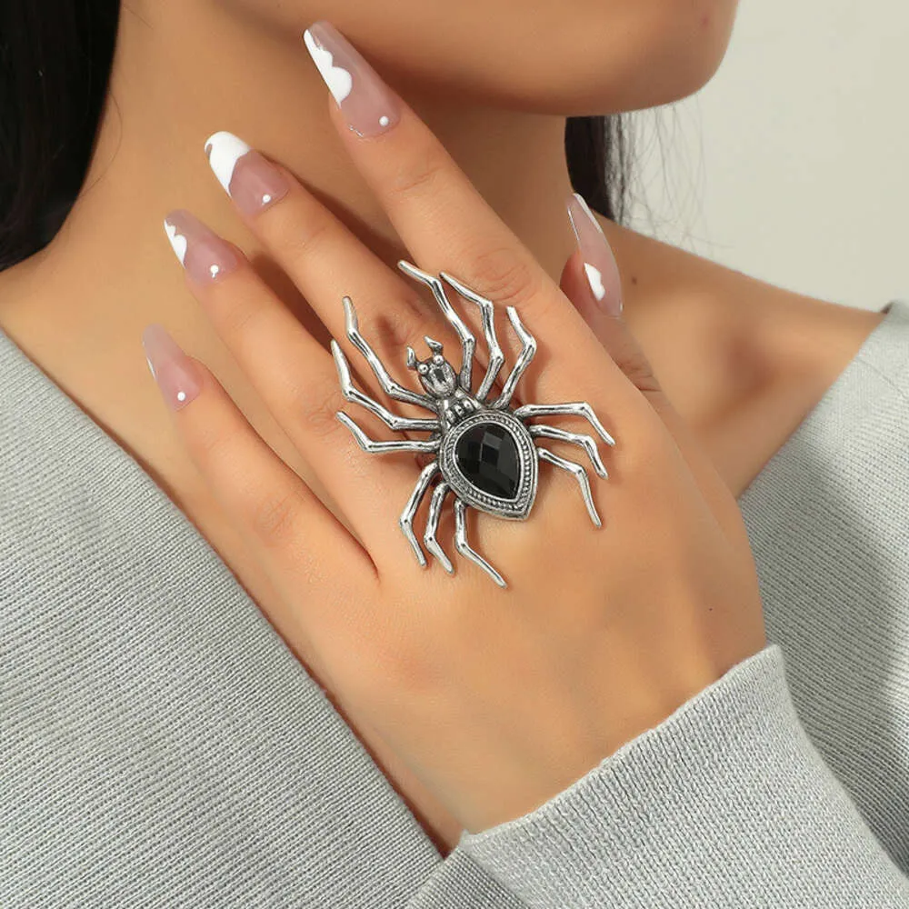 Przesadzony punk hip hop ciemny stopień wiatru gorąca sprzedaż mody prosty pierścień pająka