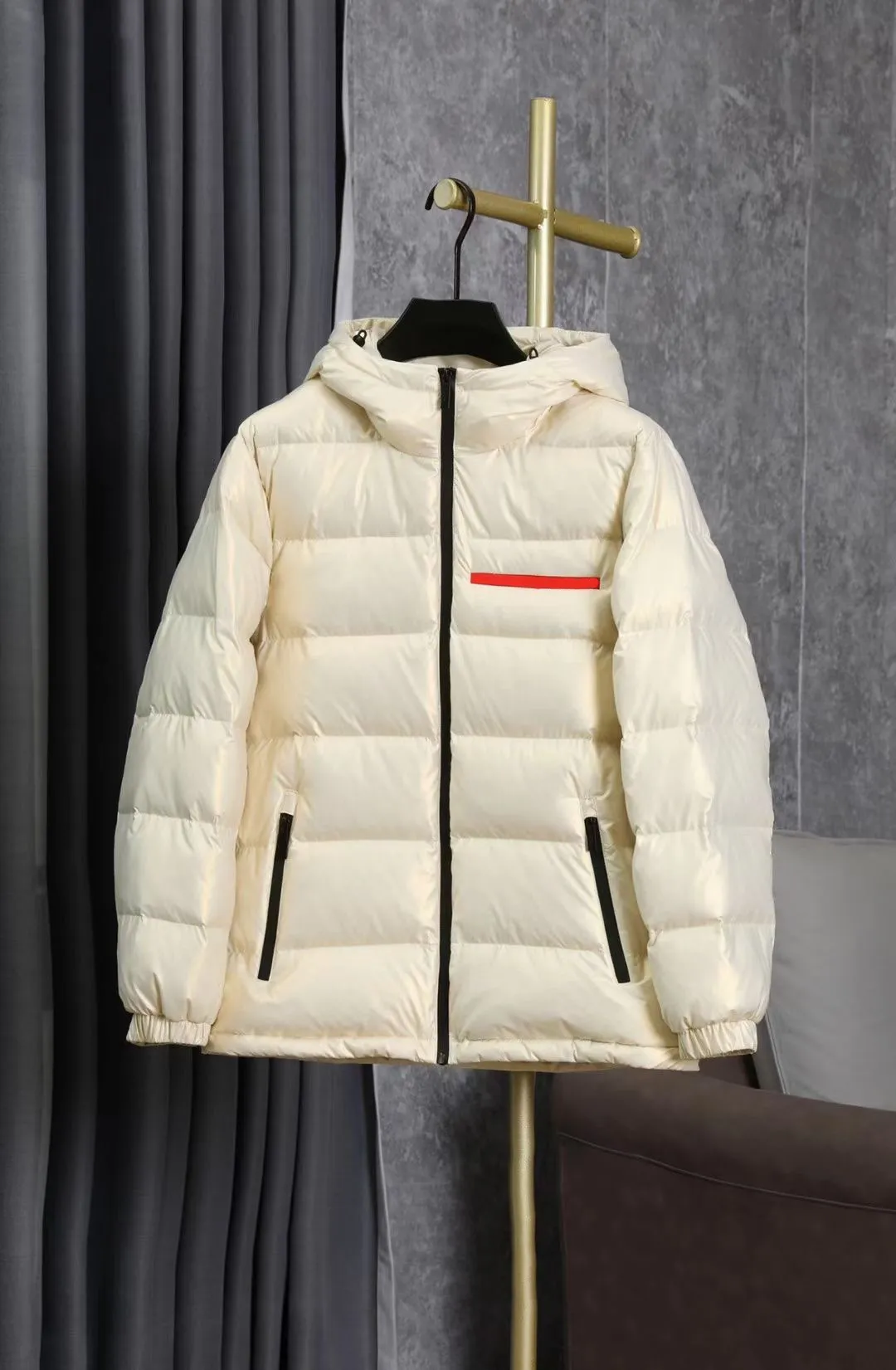 Luxury Down Jacke Wintermantel Frauen Schneememe Marke Kapuze im Freien warmen Mantel-A66