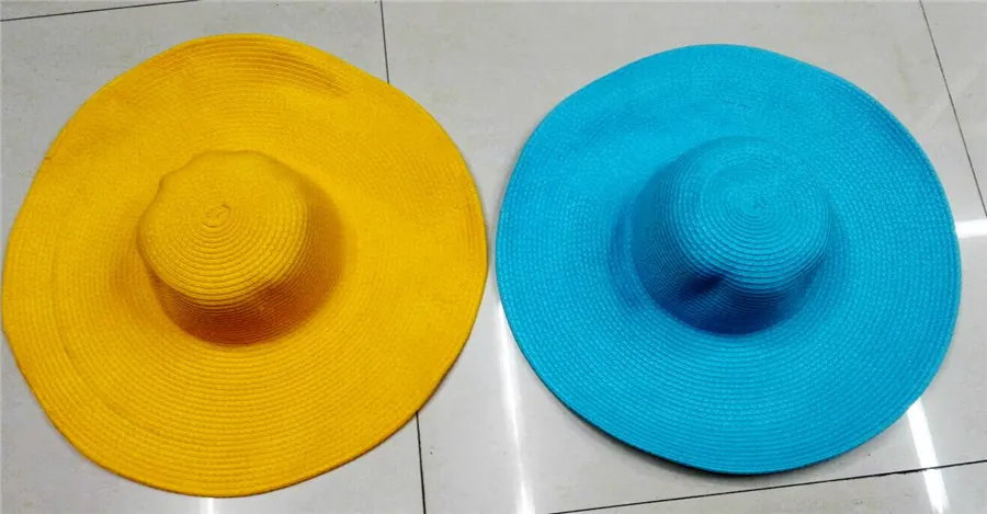summer hat.jpg