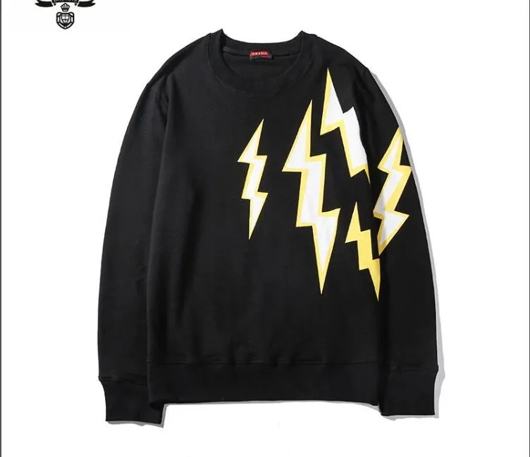 2019 NUEVO Prada Para Hombre Del Suéter De Los Hombres De Lujo Sweatershirt Movimientos Ropa Fina Manga Larga Jóvenes Marca Streetwear Tamaño M 2XL De 105,6 € | DHgate 2019 NUEVO Prada Para Hombre Del Suéter De Los Hombres De Lujo Sweatershirt Movimientos Ropa Fina Manga Larga Jóvenes Marca Streetwear Tamaño M 2XL De 105,6 € | DHgate