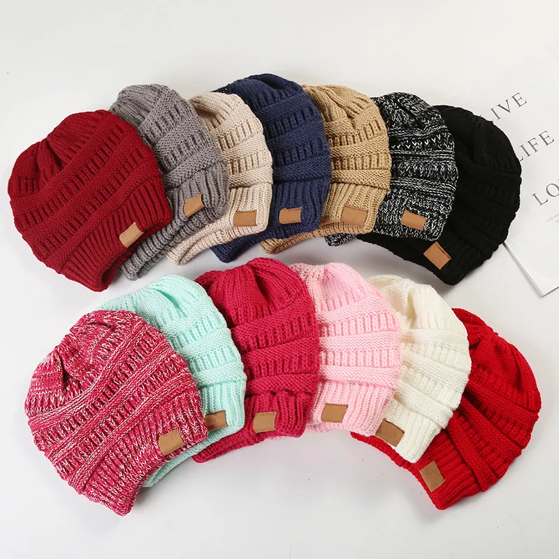 Factory directly Fashion Autumn Winter Wool Hat Womens Warm Knit Ponytail Cap Simple Empty Top Windproof Keep Warm Cap