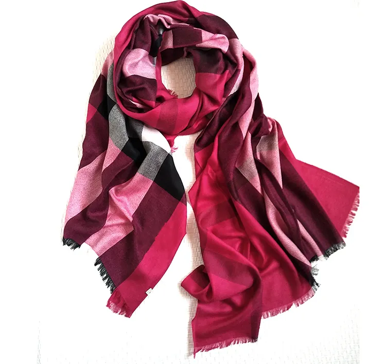 The spring and autumn big plaid scarf loose fine wool fashion lady must all-match wine red shawl collocation camel dual-purpose classic Brit