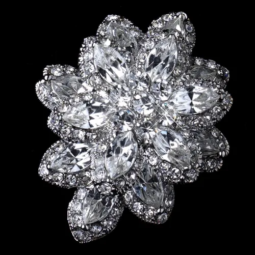 5,1 cm große, silberfarbene, doppellagige Blumen-Brosche mit Diamanten und klarem Marquise-Kristall