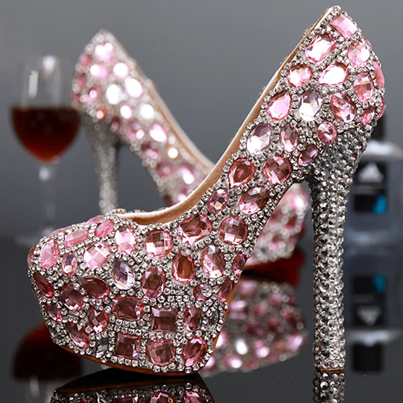 New Chegou Shinny Rosa de Cristal Strass Sapatos de Salto Alto Moda de Luxo Senhoras Rodada Toe Nupcial Do Vestido de Noiva Sapatos