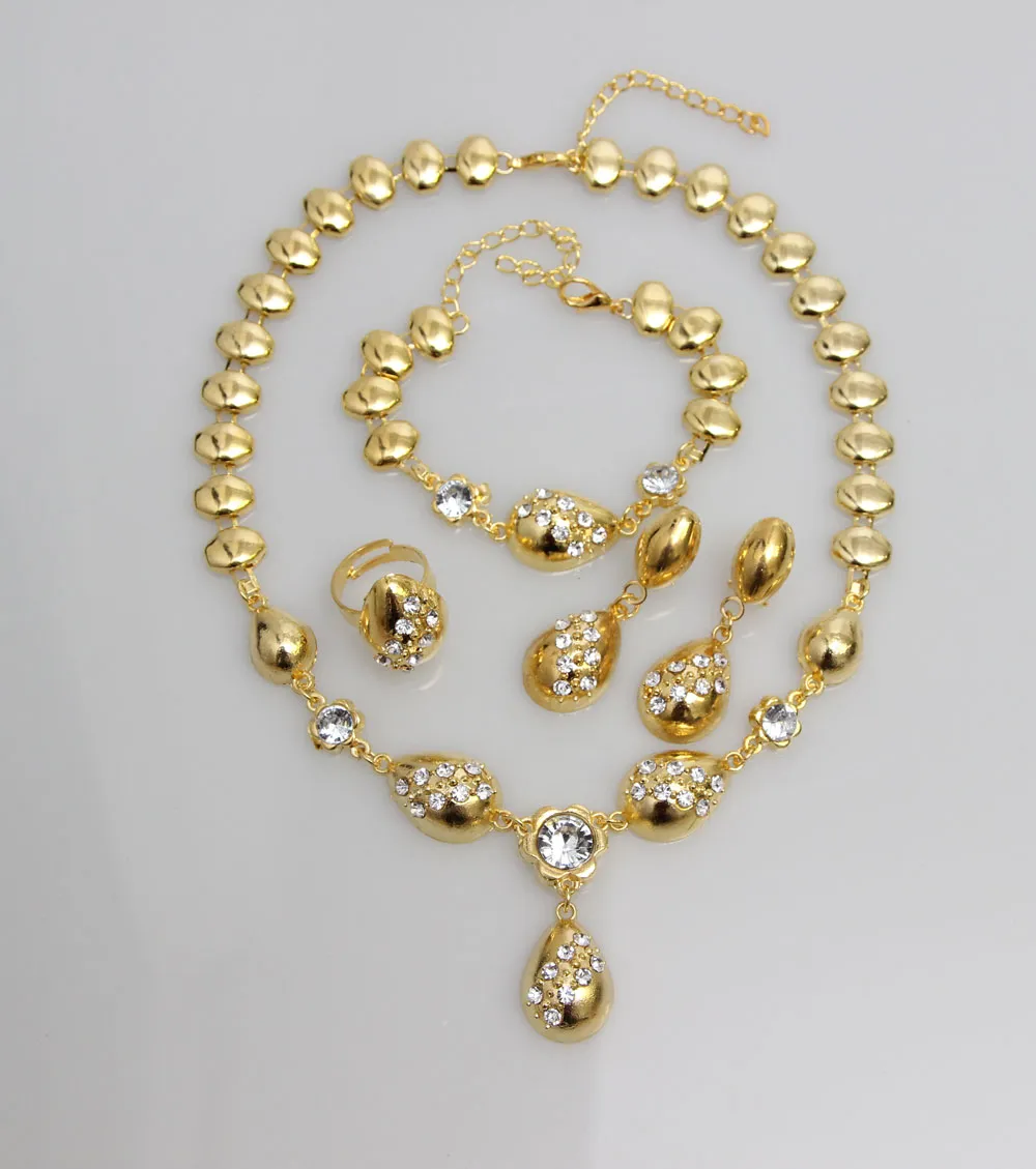 Set di gioielli di spedizione gratuita le donne African Beads Collar Statement Collana Orecchino Bracciale Anello Set Accessori feste vintage