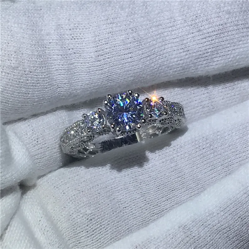 Vintage Jewelry Three-stone 5A zircon stone Engagement wedding band rings for women men White Gold Filled Female Bijoux