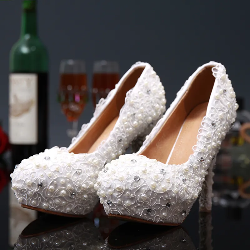 Luxury White Lace Flower Woman Party Purs Skor High Heels Damskor Rund Toe Pearl Bridal Wedding Dress Shoes