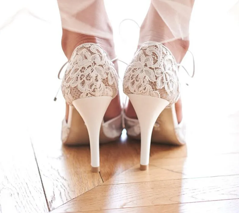 Vintage dentelle blanche et chaussures de mariage en peau de mouton Vinculum fête danse talons hauts femmes sandales bottes de mariage courtes K015