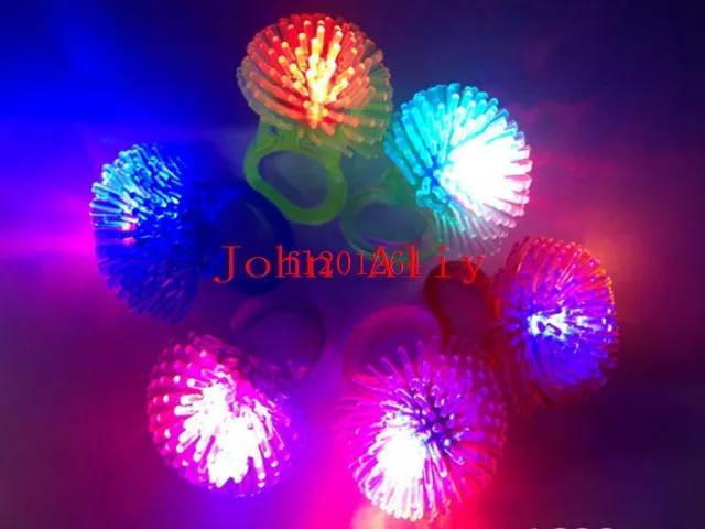 500 pz/lotto Spedizione Gratuita Morbida Gelatina Incandescente Nel Buio LED Glow Anelli di Barretta Luce La Cerimonia Nuziale Festa Di Compleanno Favore