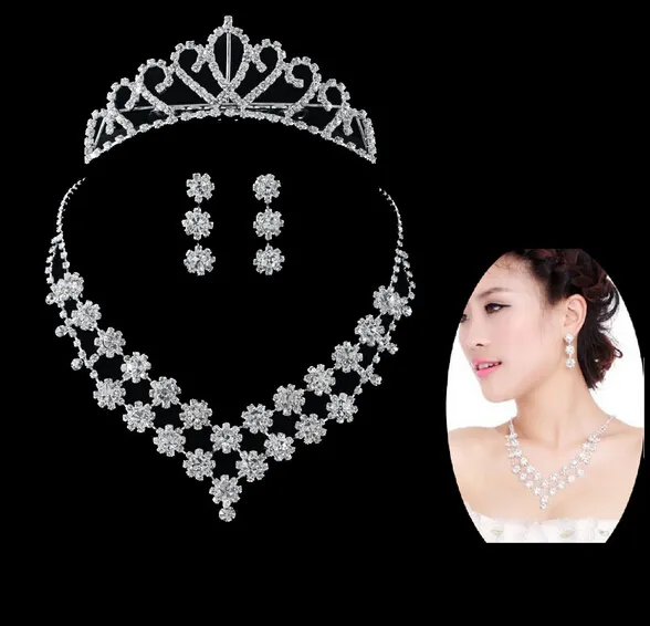 Mode Crystal Bruid Accessoires Rhinestone Bruiloft Sieraden Sets met Ketting Oorbel Kroon voor Bruid Bruids Bruiloft Gratis verzending