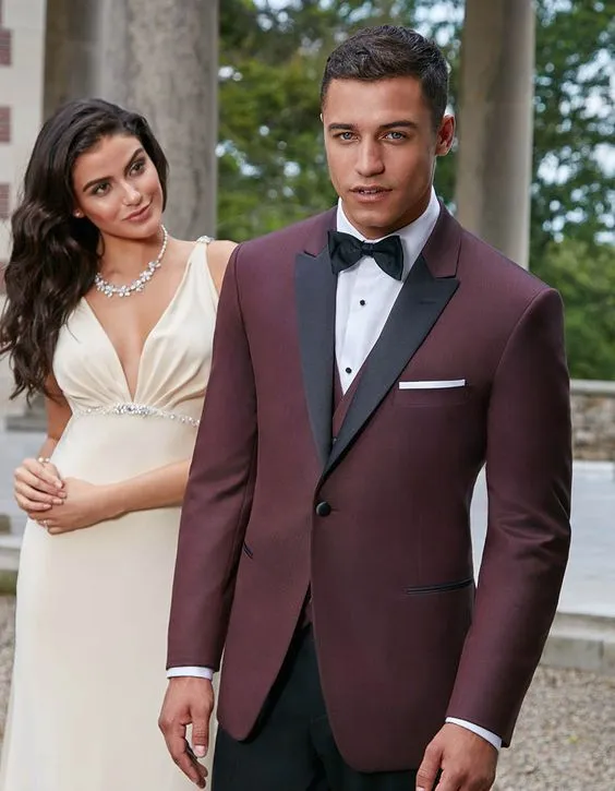 Klassisk stil En knapp Burgundig brudgum Tuxedos Peak Lapel Groomsmen Bästa Man Blazer Mens Bröllopskläder (Jacka + Byxor + Vest + Slips) H: 606