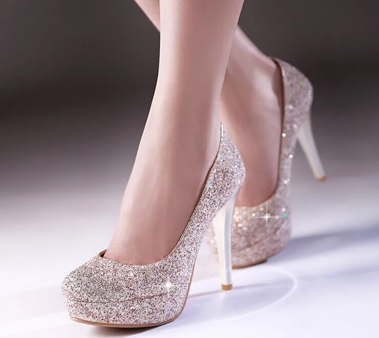 Scarpe eleganti da donna primaverili glitterate Piattaforme con tacco a spillo Scarpe da sposa in oro bianco Scintillanti scarpe da ballo feste in discoteca