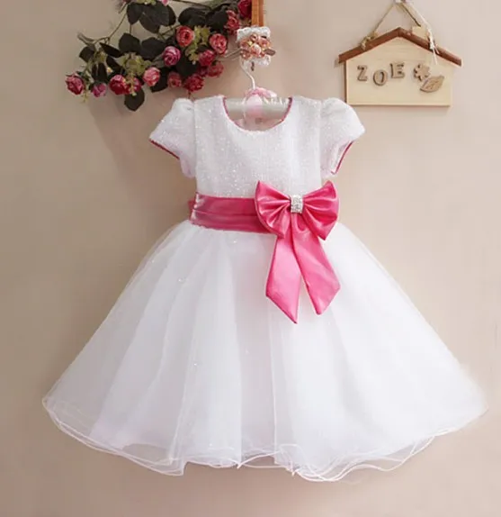 Flower Girl Dress Europa e America Paillette Bambini Festa di nozze Abiti da principessa Abito da ballo in nastro Big Bowknot Abbigliamento bambini TR32