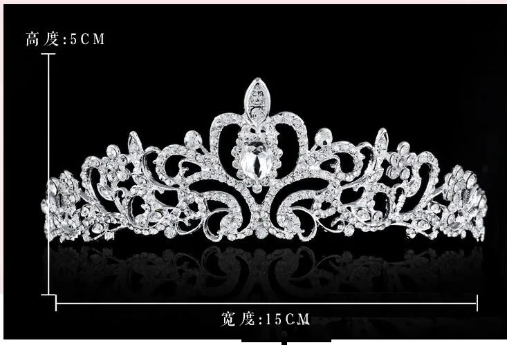 Birdal Crowns Nya Headbands Hair Bands Headpieces Bridal Bröllop Smycken Tillbehör Silverkristaller Rhinestone Pearls HT06