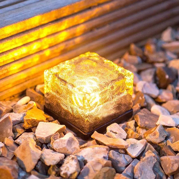 RGB Solar Lamp Färgglada LED Crystal Cube Light Garden Light Outdoor Lights Landscape Light Solar LAMP YARD STAKE DECORATION L2018338