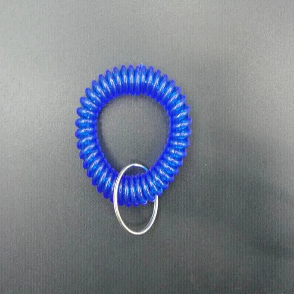 Gratis frakt Färgrik Coil Key Ring Plastic Spiral Spole Armband Band Keychain