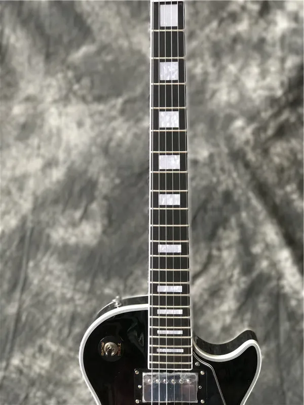 Nieuwe Collectie Hot Selling Custom Shop Elektrische Gitaar Glossy Black Finish Ebony Fingerboard met Frets End Bindingen, met Chrome-hardware