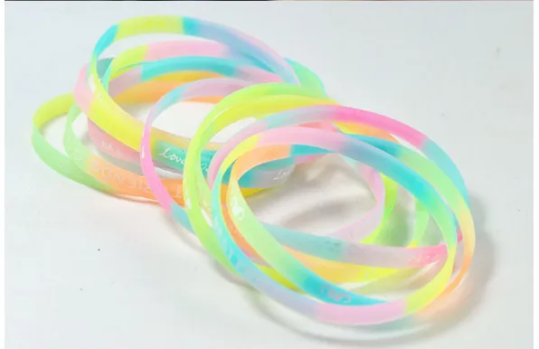 verrücktes verkaufendes Silikonarmband, leuchtendes SPORTARMBAND, fluoreszierendes Farbarmband, weibliches mehrfarbiges Armband, DHL-freies Verschiffen