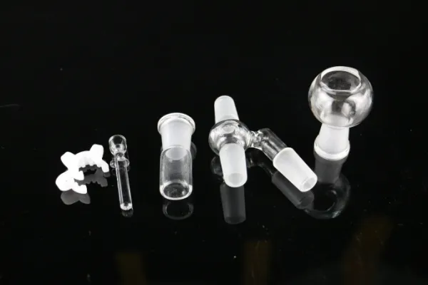 Nargile Yağı Kuleleri Cam Bonglar Açılı Erkek Adaptörü Kiti 14mm / 18mm Kadın Geri Kazandı Catcher Komple Set Su Boruları Bong Için