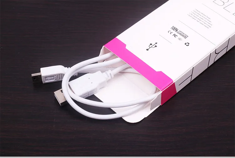 2017 Universal Micro USB Charger Cable Papier Papier Détail Boîte de package pour iPhone 7 8 5S 6 6S Plus Samsung S8 S7 Edge avec poignée