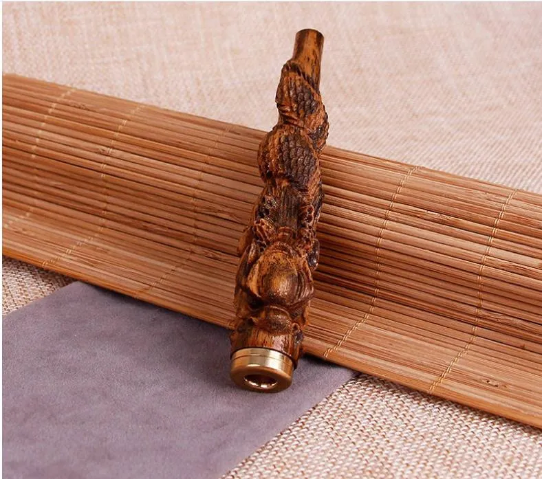 Manuell hållare med högkvalitativ träpanlong filterhållare snidad ebenholts snidad drake yanju-filter